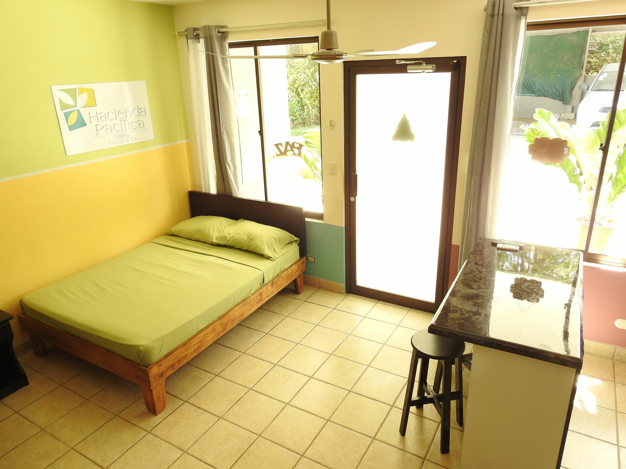 Villas Hacienda Pacifica Quepos Eksteriør bilde